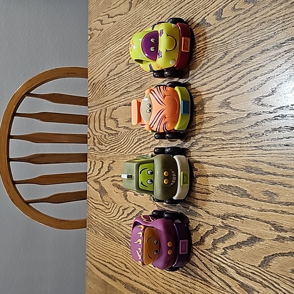 Wheeee-is